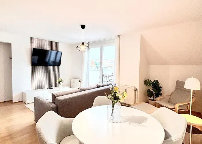 Takara Living 24 Mit Terrasse Апартаменти *